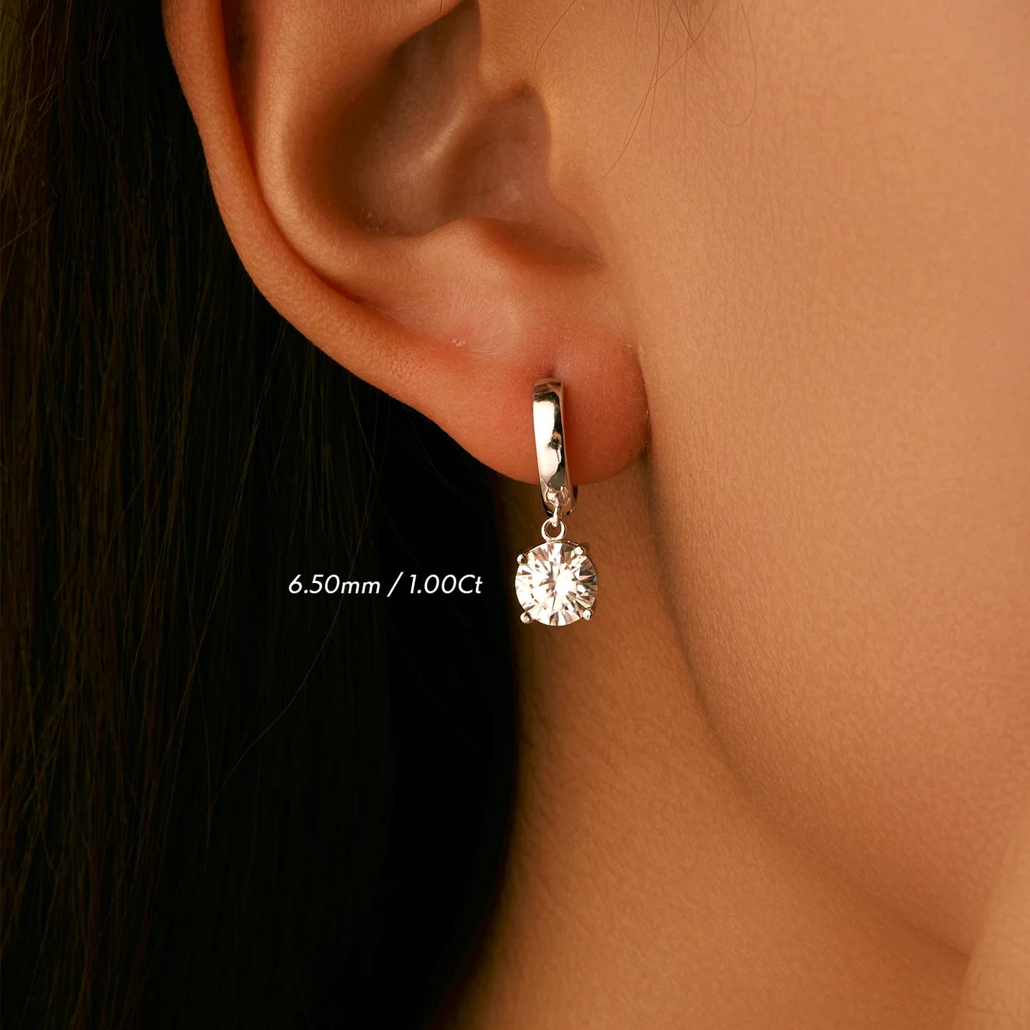 Elegant Simplicity: 925 Sterling Silver Simple D Color Moissanite Shiny Hoop Earrings