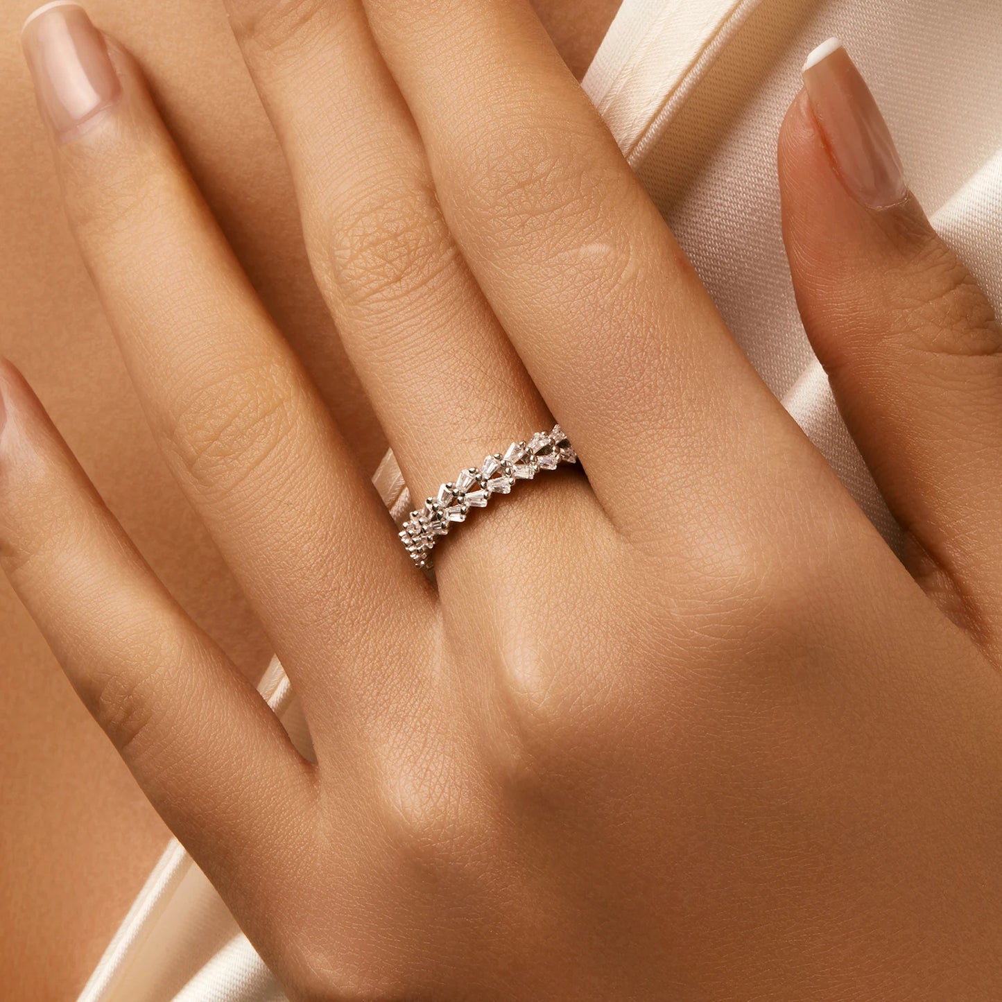 Sparkling Brilliance: Exquisite Trapezoid-Cut CZ Eternity Band Ring in 925 Sterling Silver